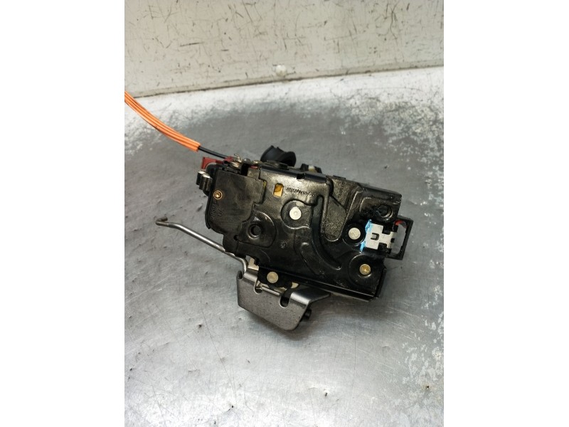 Recambio de motor cierre centralizado trasero izquierdo para audi a4 b7 (8ec) 2.0 referencia OEM IAM 8E0839015C 4P 01