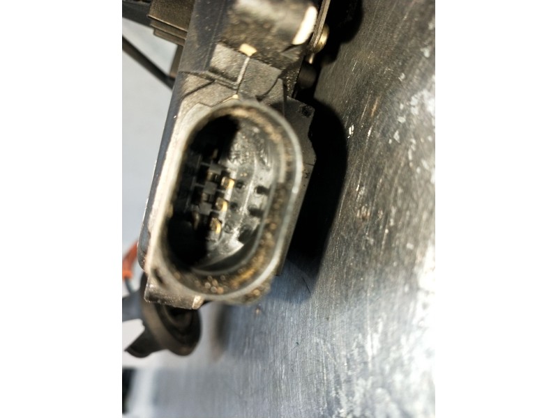 Recambio de motor cierre centralizado trasero izquierdo para audi a4 b7 (8ec) 2.0 referencia OEM IAM 8E0839015C 4P 01