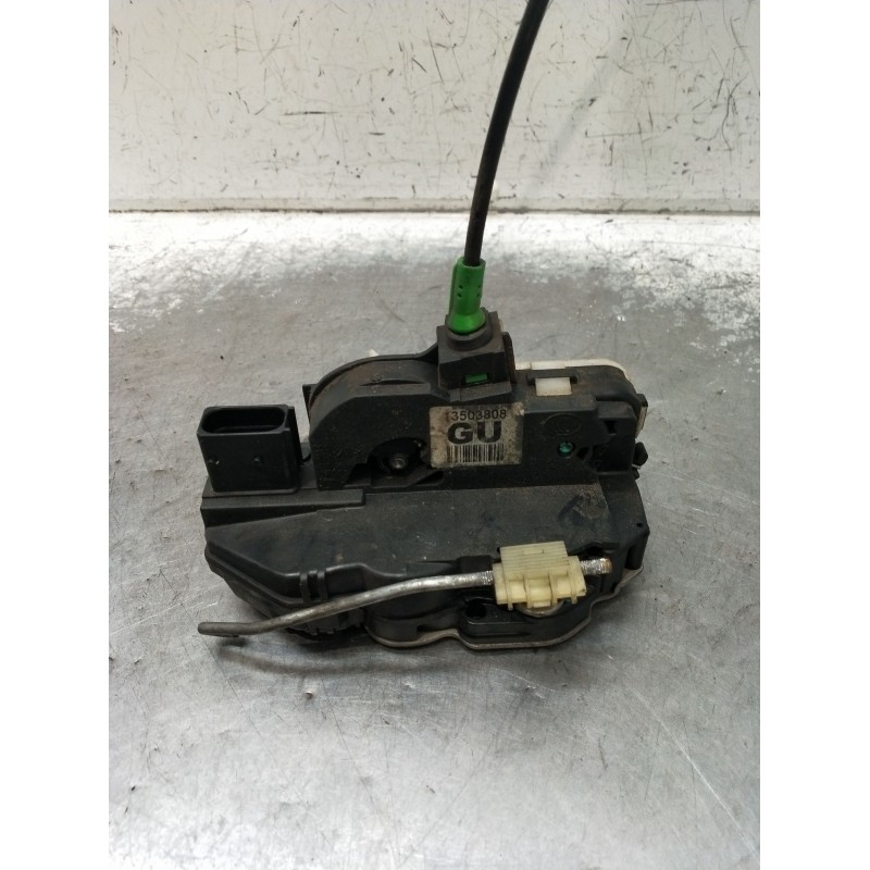 Recambio de motor cierre centralizado trasero derecho para opel insignia a (g09) 2.0 cdti (68) referencia OEM IAM 13503808 5P 08