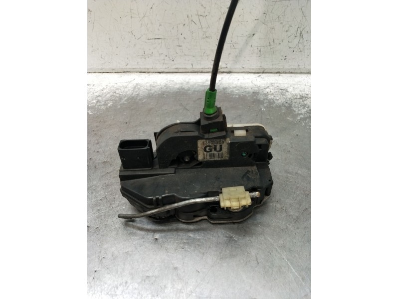 Recambio de motor cierre centralizado trasero derecho para opel insignia a (g09) 2.0 cdti (68) referencia OEM IAM 13503808 5P 08