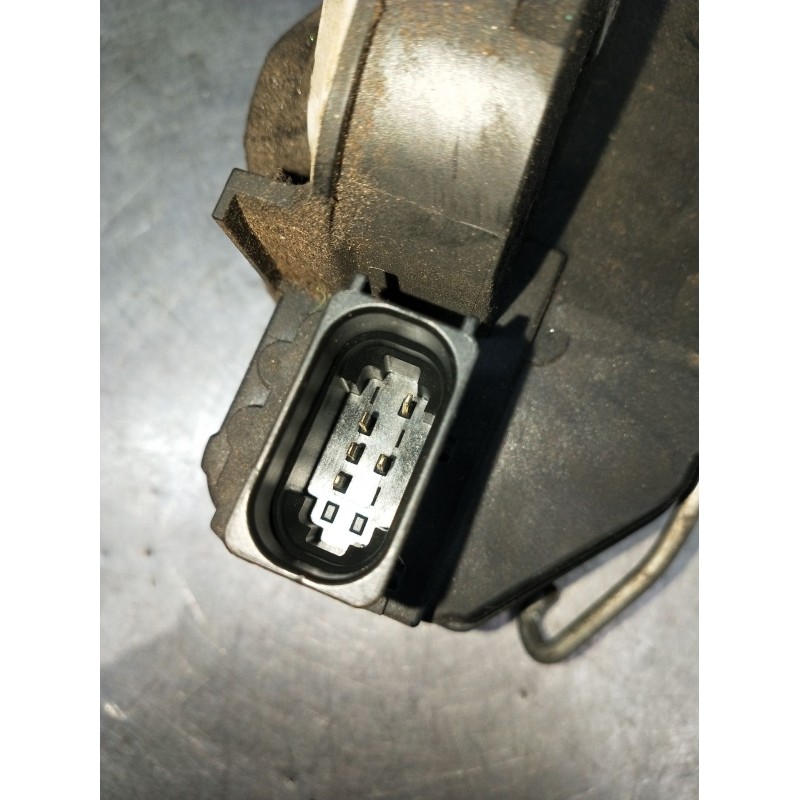 Recambio de motor cierre centralizado trasero derecho para opel insignia a (g09) 2.0 cdti (68) referencia OEM IAM 13503808 5P 08