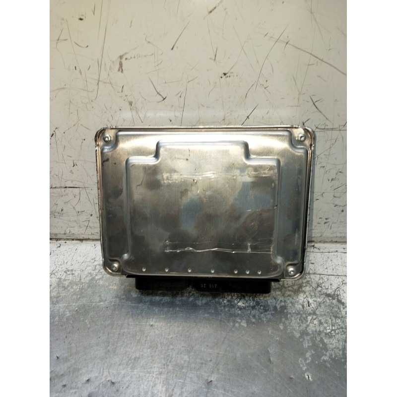 Recambio de centralita motor uce para audi a4 b7 (8ec) 2.0 referencia OEM IAM 0281011222 038906019LJ 1039S05323 01