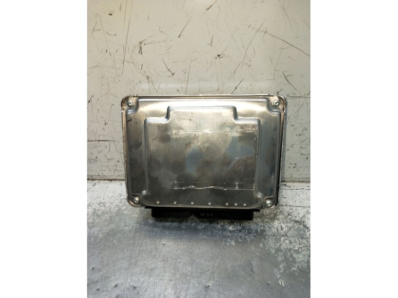 Recambio de centralita motor uce para audi a4 b7 (8ec) 2.0 referencia OEM IAM 0281011222 038906019LJ 1039S05323 01