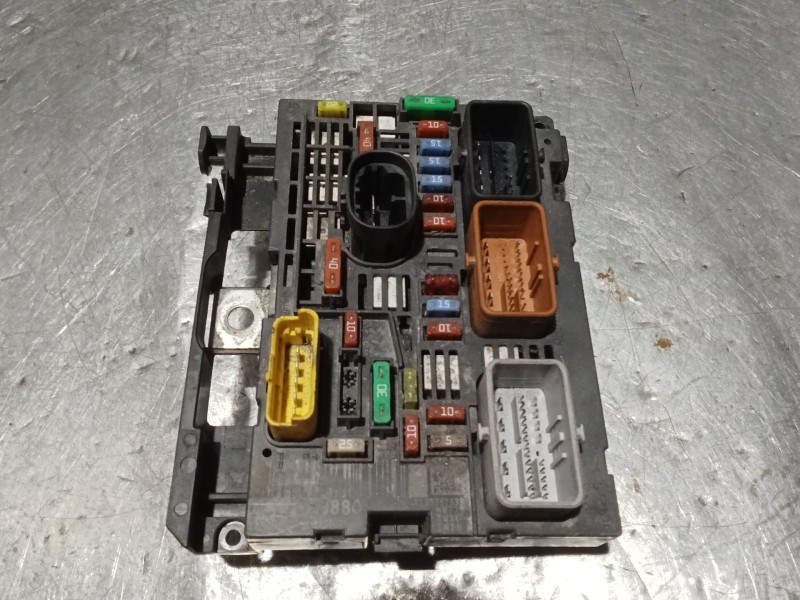 Recambio de caja reles / fusibles para peugeot 308 i (4a_, 4c_) 1.6 hdi referencia OEM IAM   