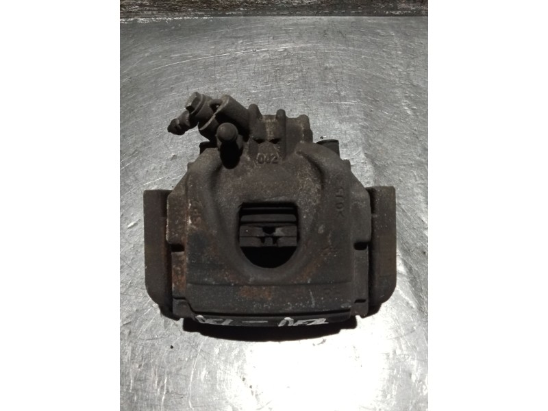 Recambio de pinza freno delantera derecha para citroën c5 berlina millenium referencia OEM IAM   08