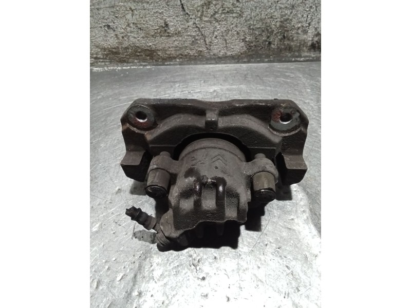 Recambio de pinza freno delantera derecha para citroën c5 berlina millenium referencia OEM IAM   08