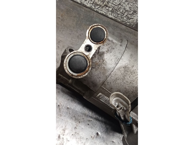 Recambio de compresor aire acondicionado para opel zafira b furgoneta/monovolumen (a05) 1.9 cdti van (m75) referencia OEM IAM 32