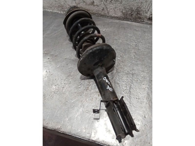 Recambio de amortiguador delantero derecho para dacia sandero ii (b8_) 1.5 dci referencia OEM IAM   12