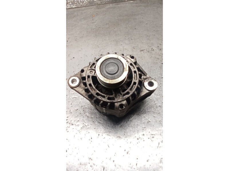 Recambio de alternador para opel zafira b furgoneta/monovolumen (a05) 1.9 cdti van (m75) referencia OEM IAM 0986048793 93169028 