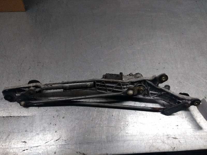 Recambio de motor limpia delantero para nissan 350 z (z33) 3.5 v6 cat referencia OEM IAM 39058LA MT612 