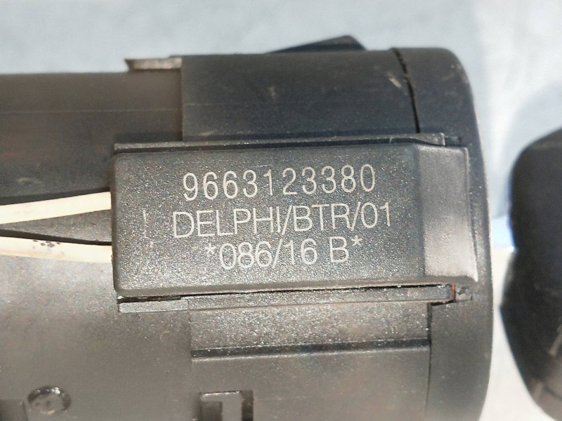 Recambio de conmutador de arranque para peugeot 208 active referencia OEM IAM 9663123380  