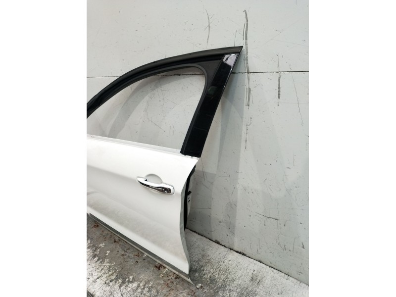 Recambio de puerta delantera izquierda para citroën c5 berlina millenium referencia OEM IAM  4P 08