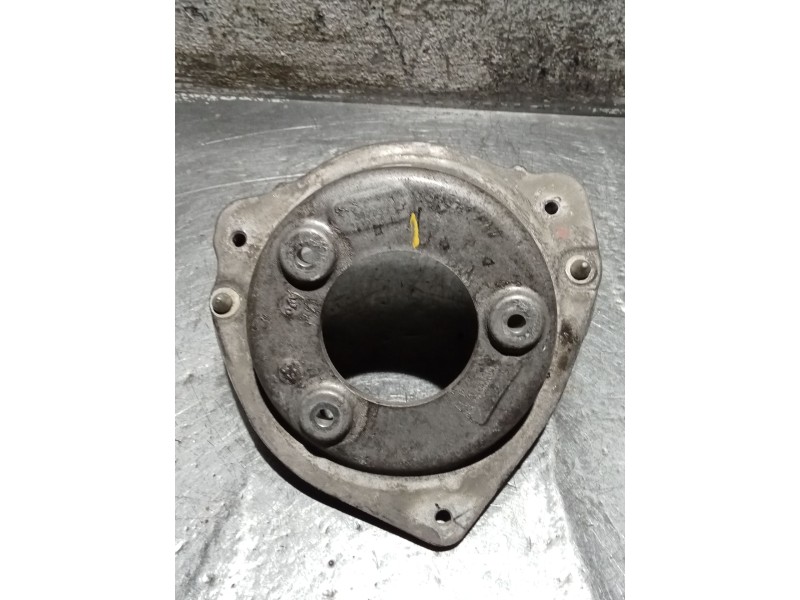 Recambio de brazo suspension superior delantero derecho para citroën c5 berlina millenium referencia OEM IAM D47035  08