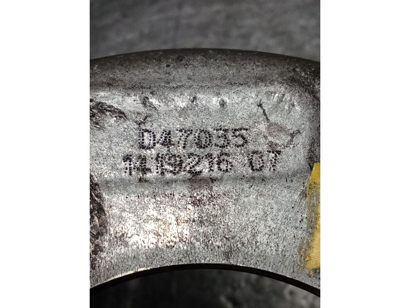 Recambio de brazo suspension superior delantero derecho para citroën c5 berlina millenium referencia OEM IAM D47035  08