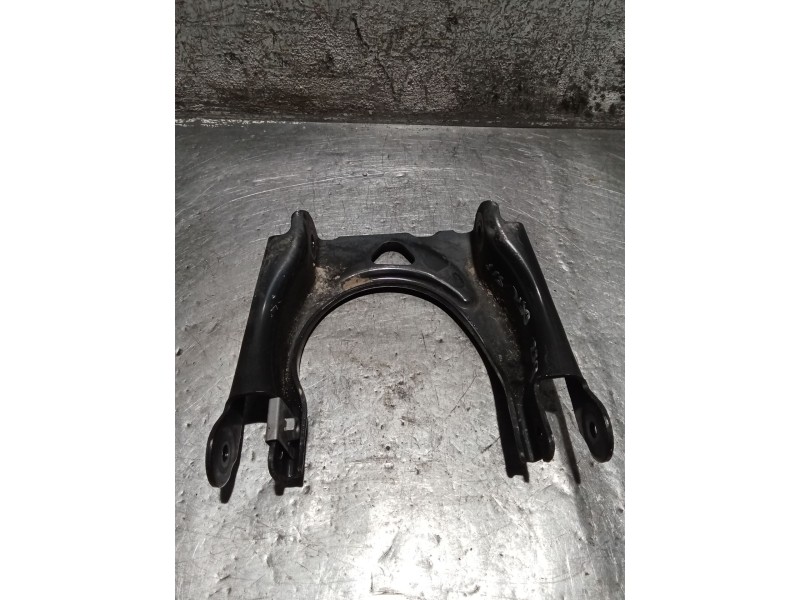 Recambio de brazo suspension superior delantero derecho para citroën c5 berlina millenium referencia OEM IAM 9682594280  08