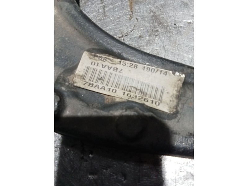 Recambio de brazo suspension inferior delantero izquierdo para citroën c5 berlina millenium referencia OEM IAM 7BAA10  08