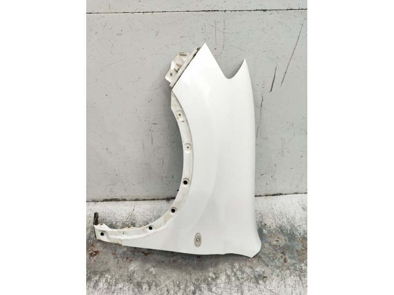 Recambio de aleta delantera izquierda para nissan qashqai i (j10, nj10) 1.6 dci referencia OEM IAM   11