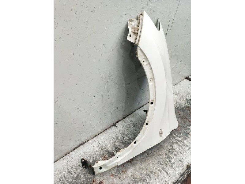 Recambio de aleta delantera izquierda para nissan qashqai i (j10, nj10) 1.6 dci referencia OEM IAM   11