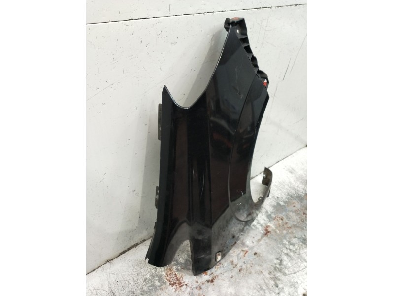 Recambio de aleta delantera derecha para opel zafira b furgoneta/monovolumen (a05) 1.9 cdti van (m75) referencia OEM IAM  05 