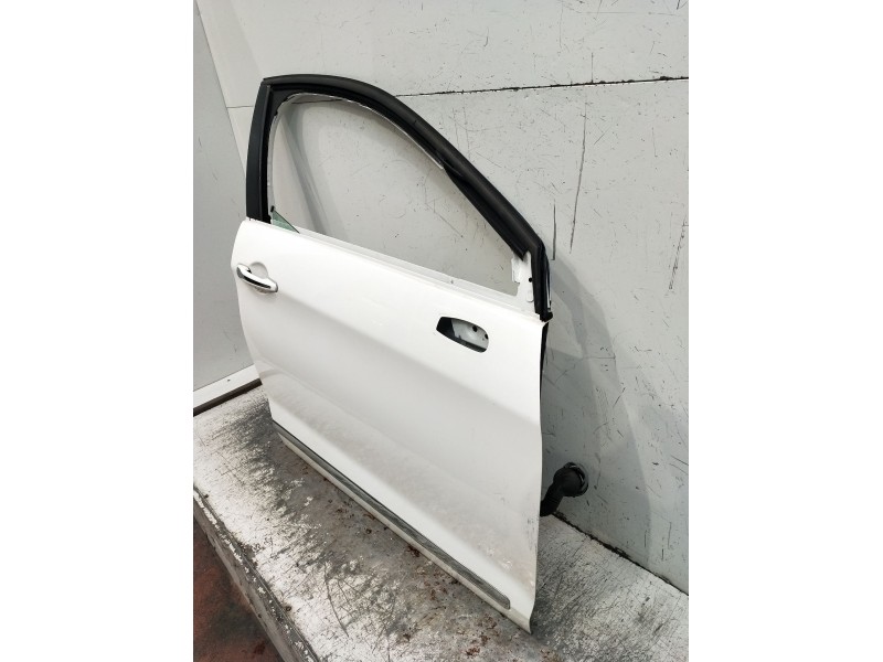 Recambio de puerta delantera derecha para citroën c5 berlina millenium referencia OEM IAM  4P 08
