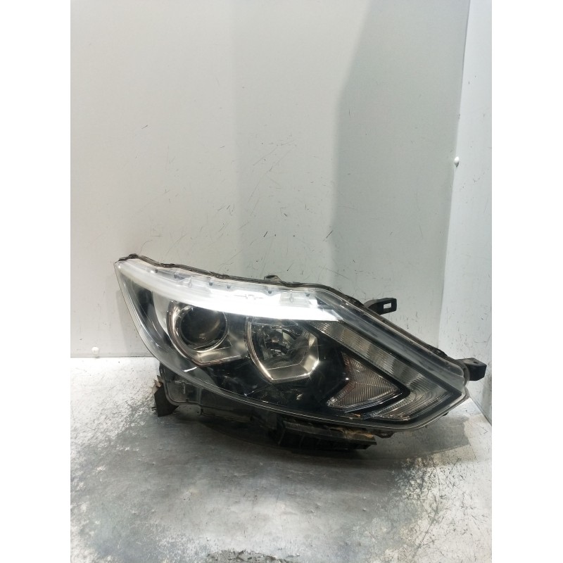Recambio de faro derecho para nissan qashqai ii (j11, j11_) 1.2 dig-t referencia OEM IAM   