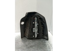 Recambio de piloto trasero izquierdo para opel zafira b furgoneta/monovolumen (a05) 1.9 cdti van (m75) referencia OEM IAM   05 2