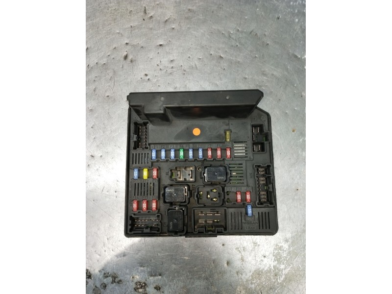 Recambio de caja reles / fusibles para nissan qashqai i (j10, nj10) 1.6 dci referencia OEM IAM 284B7BB00B 519228456 9762009343 1