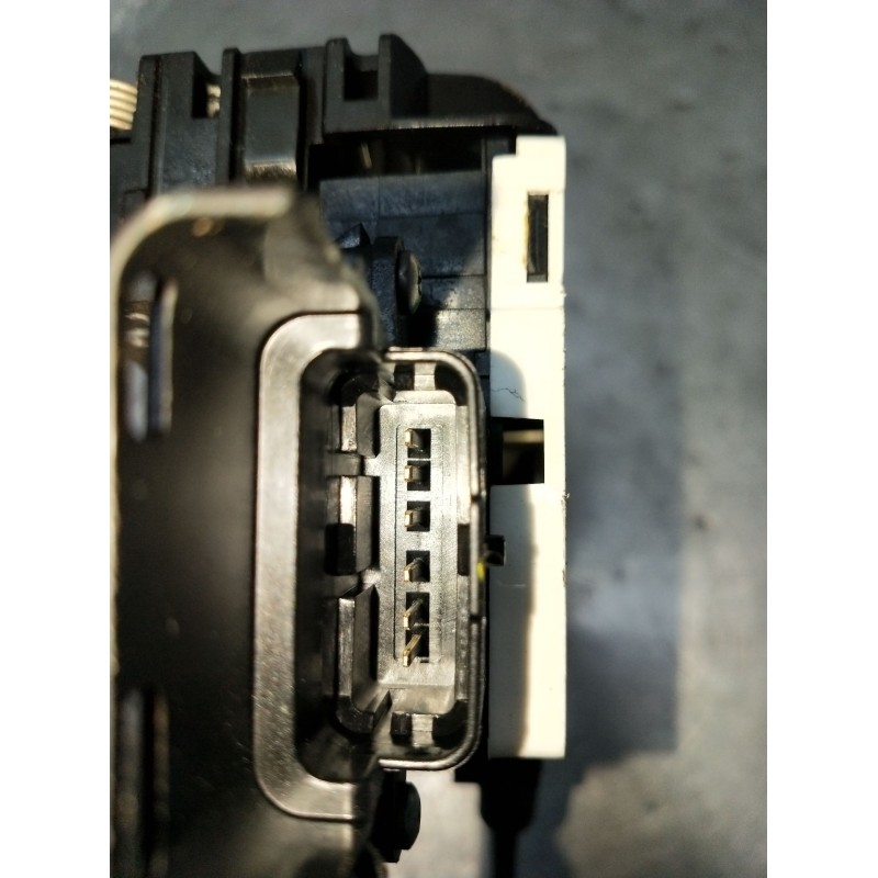 Recambio de motor cierre centralizado delantero izquierdo para citroën c4 picasso i monospace (ud_) 1.6 hdi referencia OEM IAM  