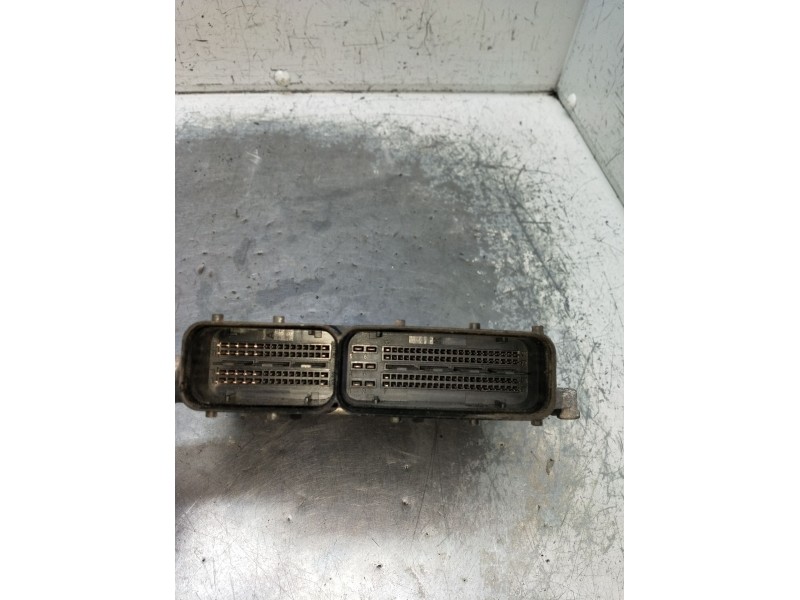 Recambio de centralita motor uce para opel zafira b furgoneta/monovolumen (a05) 1.9 cdti van (m75) referencia OEM IAM 0281012549