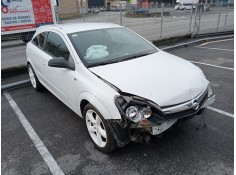 opel astra h gtc (a04) del año 2007