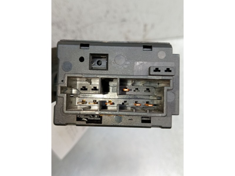 Recambio de mando limpia para peugeot 405 berlina 1.9 diesel referencia OEM IAM   92