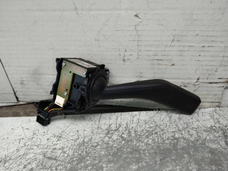 Recambio de mando luces para volkswagen jetta (1k2) advance referencia OEM IAM 1K0953513E  