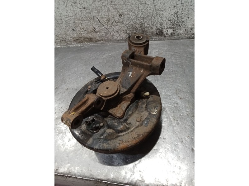 Recambio de mangueta trasera izquierda para hyundai matrix (fc) 1.5 crdi vgt referencia OEM IAM   04