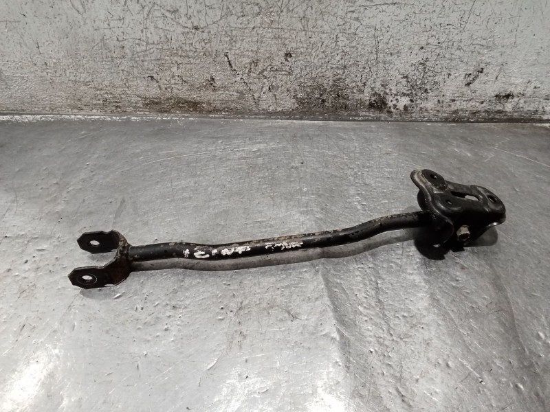 Recambio de brazo suspension inferior trasero izquierdo para hyundai matrix (fc) 1.5 crdi vgt referencia OEM IAM   04