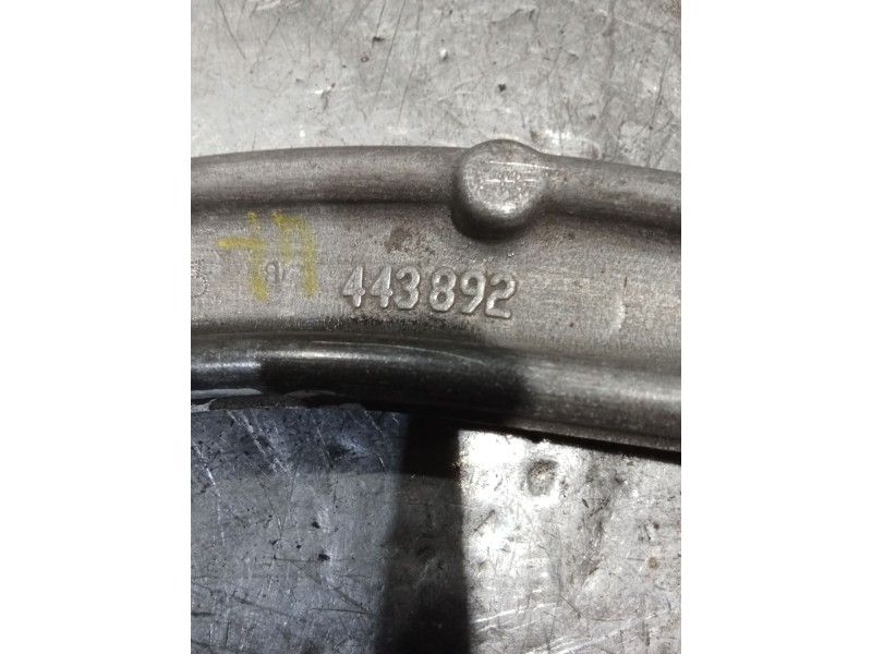 Recambio de brazo suspension inferior trasero derecho para citroën c5 berlina millenium referencia OEM IAM 443892  08