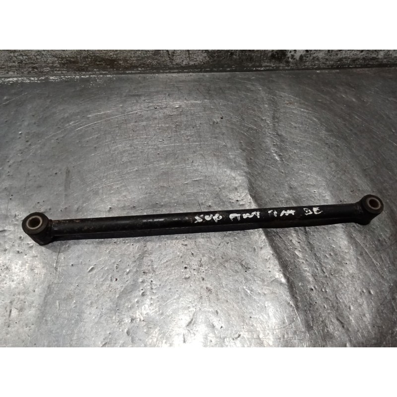 Recambio de brazo suspension superior trasero derecho para hyundai matrix (fc) 1.5 crdi vgt referencia OEM IAM  04 ANTERIOR