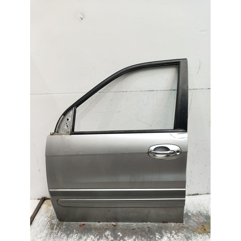 Recambio de puerta delantera izquierda para kia carnival ii (gq) 2.9 crdi referencia OEM IAM VER FOTOS 5P 01