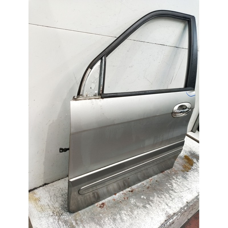 Recambio de puerta delantera izquierda para kia carnival ii (gq) 2.9 crdi referencia OEM IAM VER FOTOS 5P 01