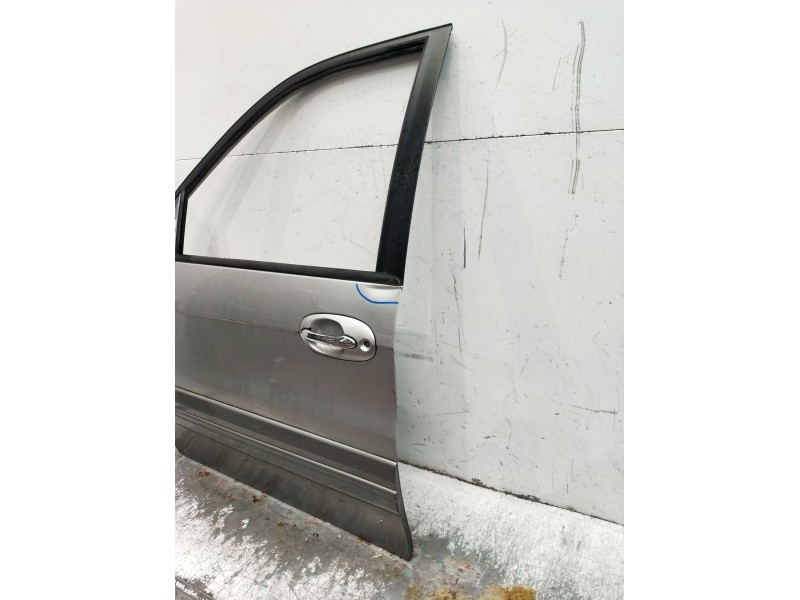 Recambio de puerta delantera izquierda para kia carnival ii (gq) 2.9 crdi referencia OEM IAM VER FOTOS 5P 01