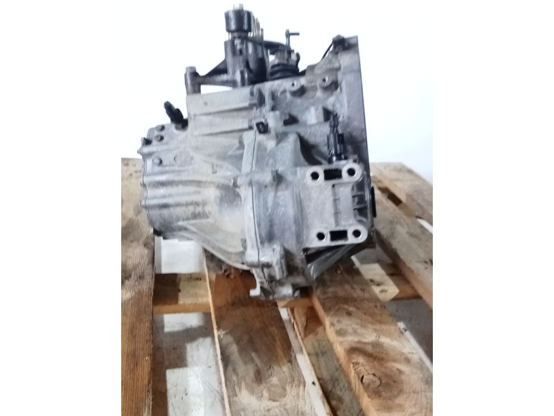 Recambio de caja cambios para kia carnival ii (gq) 2.9 crdi referencia OEM IAM Y050902835 5V 