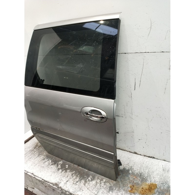 Recambio de puerta lateral corredera derecha para kia carnival ii (gq) 2.9 crdi referencia OEM IAM  5P 01