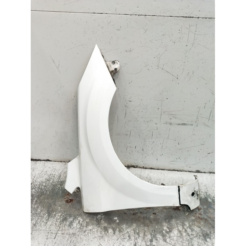 Recambio de aleta delantera derecha para peugeot 308 sw i (4e_, 4h_) 2.0 hdi referencia OEM IAM   07