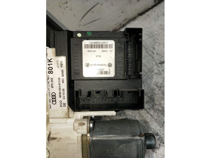 Recambio de elevalunas delantero izquierdo para audi a3 sportback (8pa) 1.9 tdi referencia OEM IAM 8P4867367 5P 04