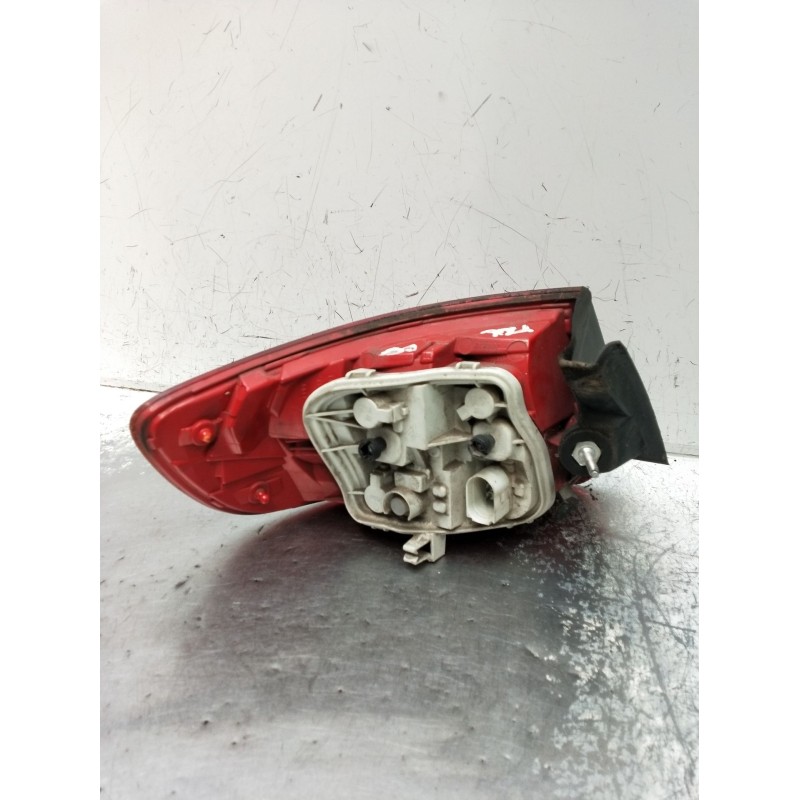 Recambio de piloto trasero derecho para audi a3 sportback (8pa) 1.9 tdi referencia OEM IAM 8P4945096E  04