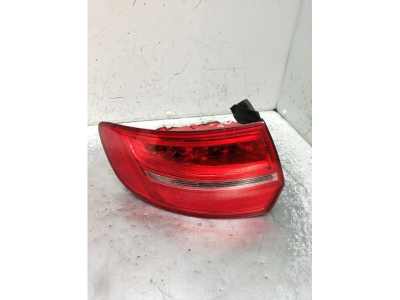 Recambio de piloto trasero izquierdo para audi a3 sportback (8pa) 1.9 tdi referencia OEM IAM 8P4945095E  04