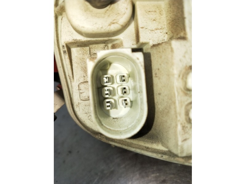 Recambio de piloto trasero izquierdo para audi a3 sportback (8pa) 1.9 tdi referencia OEM IAM 8P4945095E  04