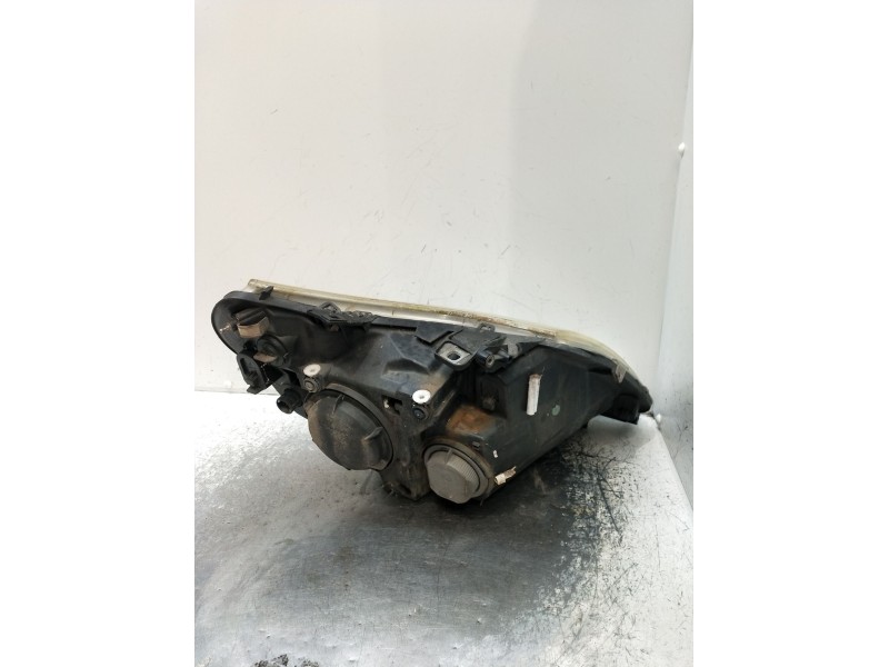 Recambio de faro izquierdo para peugeot boxer caja/chasis 2.2 hdi 120 referencia OEM IAM   06