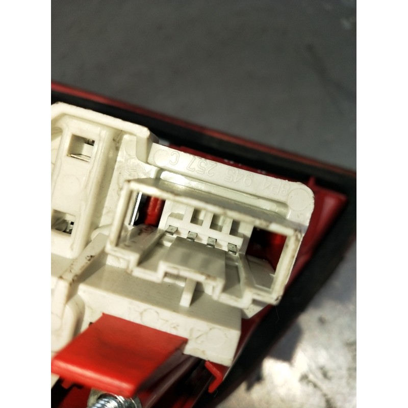 Recambio de piloto trasero izquierdo interior para audi a3 sportback (8pa) 1.9 tdi referencia OEM IAM  VER FOTOS 04