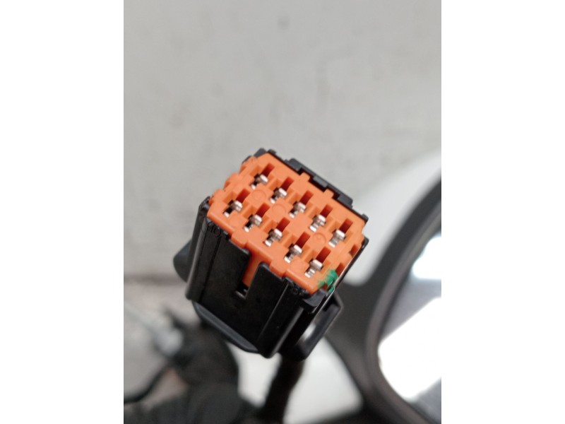 Recambio de retrovisor derecho para citroën c5 berlina millenium referencia OEM IAM  ELECTRICO 08