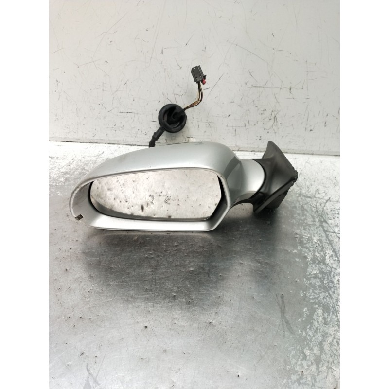 Recambio de retrovisor izquierdo para audi a3 sportback (8pa) 1.9 tdi referencia OEM IAM  ELÉCTRICO 04